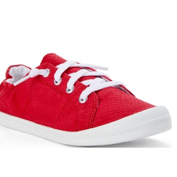 Time and Tru women’s scrunch back slip on sneakers; size: 6, 7, 8. You get both! - Picture 4 of 11